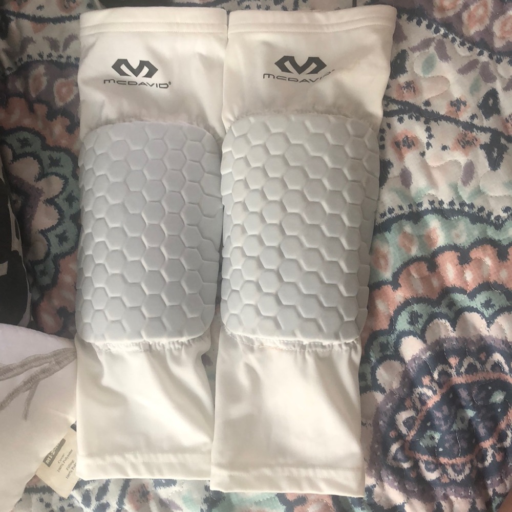 Knee pads for Basketball